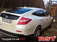 HONDA Crosstour