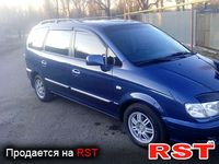 HYUNDAI Trajet
