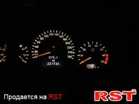 MERCEDES E-Class