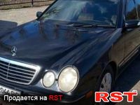 MERCEDES E-Class