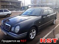MERCEDES E-Class