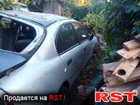 MITSUBISHI Carisma