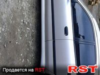 MITSUBISHI Carisma