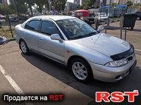 MITSUBISHI Carisma