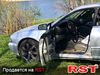 MITSUBISHI Diamante