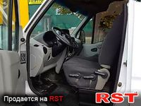 NISSAN Interstar