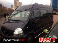 NISSAN Interstar