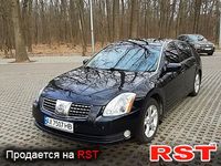 NISSAN Maxima