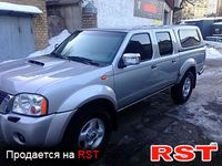 NISSAN NP300