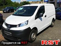 NISSAN NV200