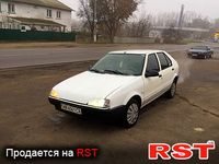 RENAULT 19