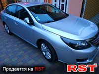RENAULT Latitude