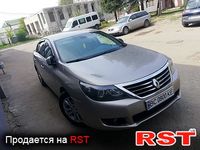 RENAULT Latitude