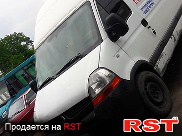 RENAULT Master