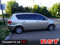 TOYOTA Avensis Verso
