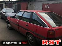 TOYOTA Carina