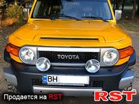 TOYOTA FJ Cruiser
