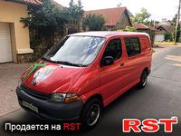 TOYOTA Hiace