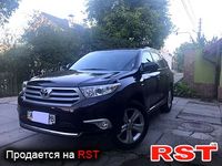 TOYOTA Highlander
