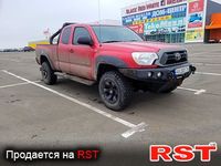 TOYOTA Tacoma