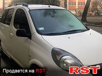 TOYOTA Yaris Verso