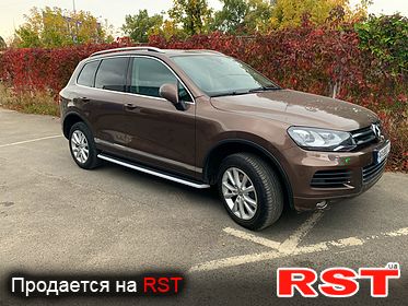 VOLKSWAGEN Touareg