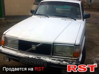 VOLVO 240